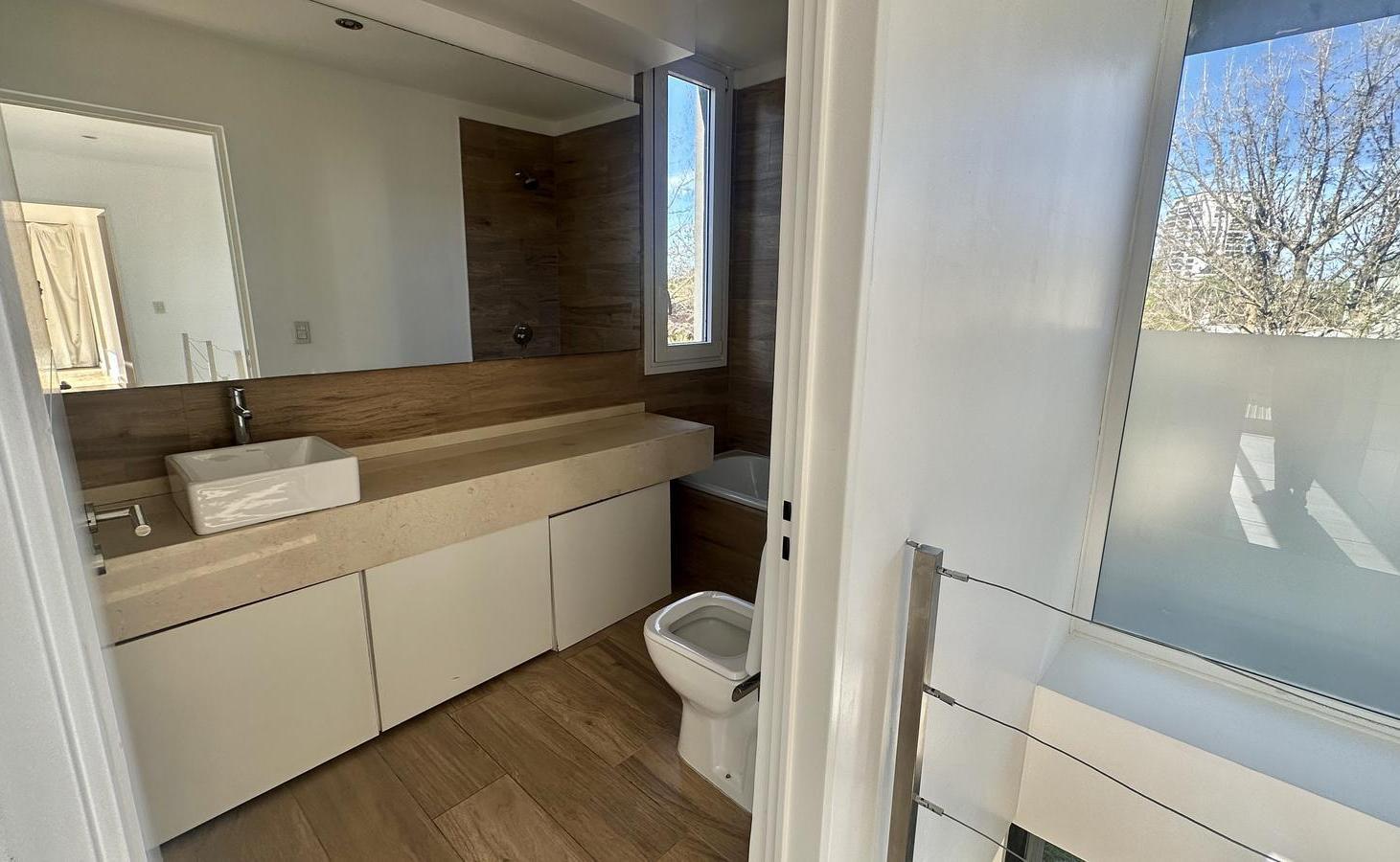 Foto de Casa en venta moderna en Santa María de Tigre, 3 dormitorios mas play, imagen 5