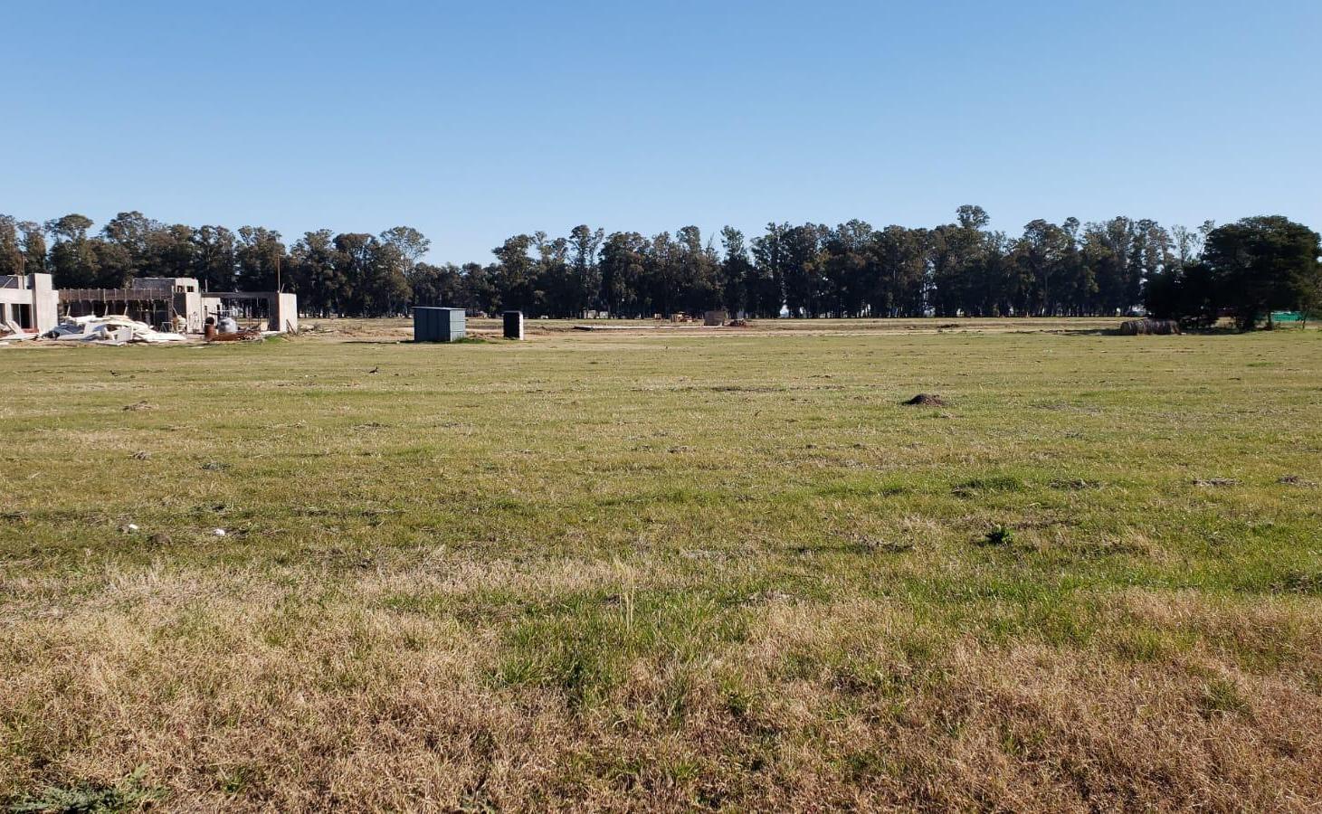 Foto de Terreno en Barrio Cerrado Tres Pinos, imagen 1