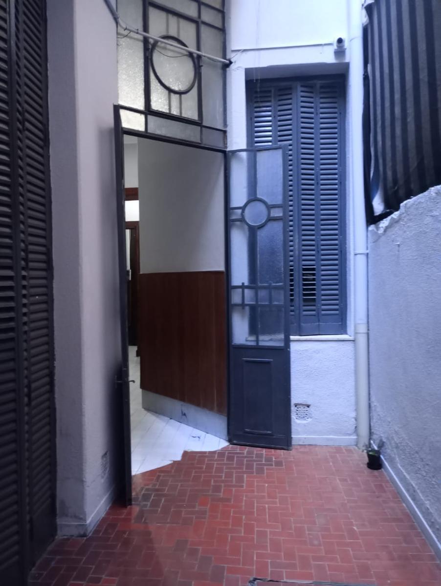 Casa Al Frente. Montevideo 1000 C/fondo Comercio Residencia Estudiantil 2