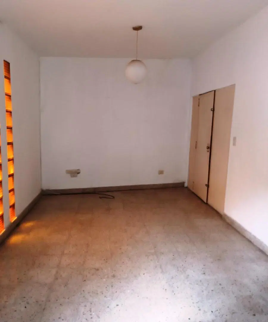 Casa en Uranga Alquiler y Venta - 2 dormitorios. Patios. Pileta. 5