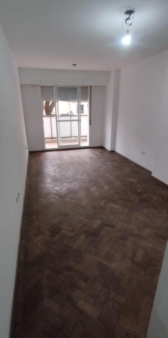 Foto de Departamento en Venta - Barrio Martin 2 Dorm. Externo con Balcón., imagen 5