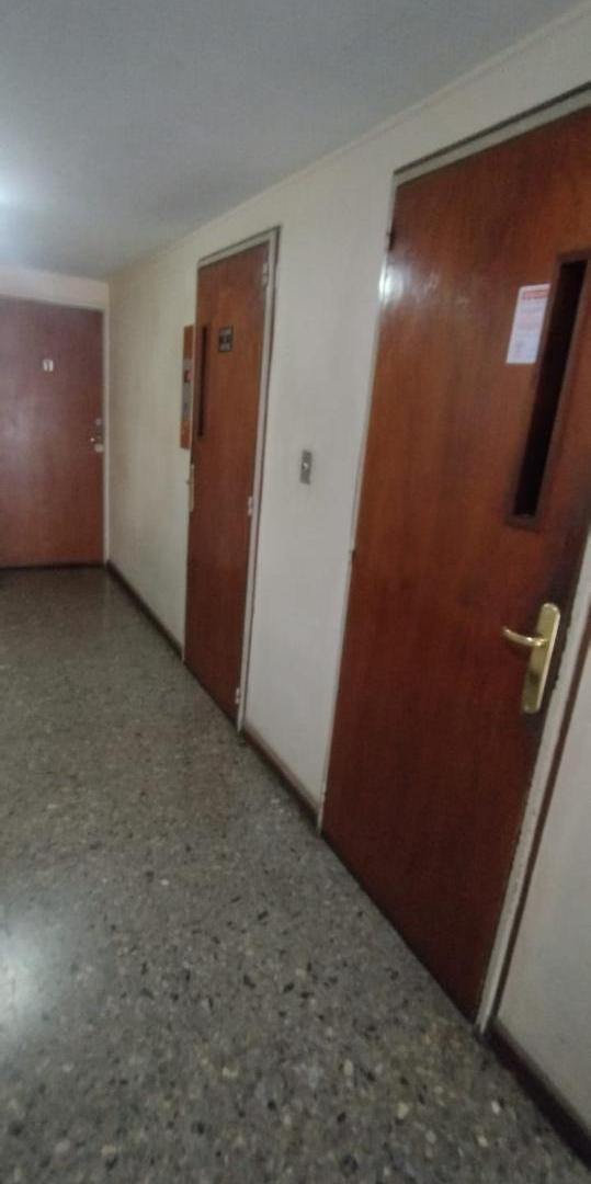 Foto de Departamento en Venta - Barrio Martin 2 Dorm. Externo con Balcón., imagen 4
