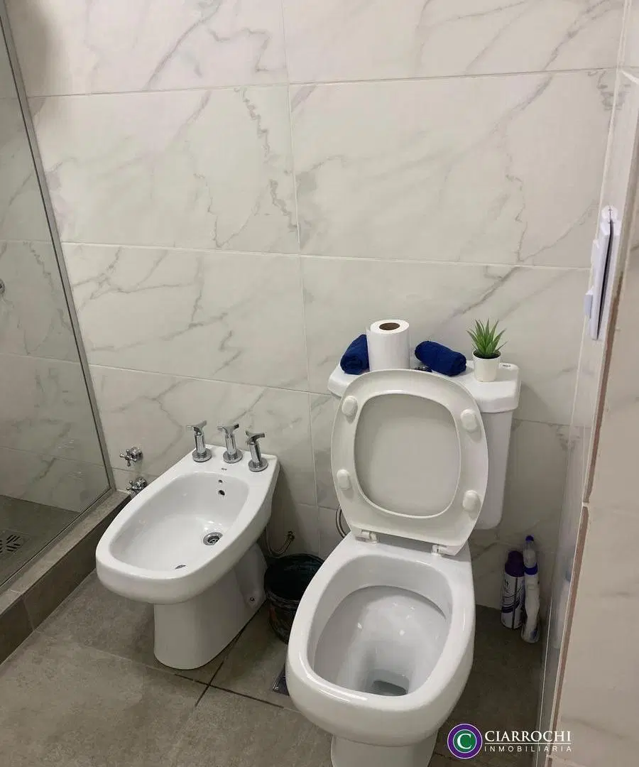 RECICLADO - Olleros y Villanueva - Piso de Categoría con Gran Balcón y 2 COCHERAS 5