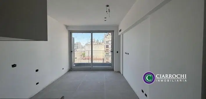 Piso 12 - Emprendimiento con Amenities -  Departamento con Balcón 3