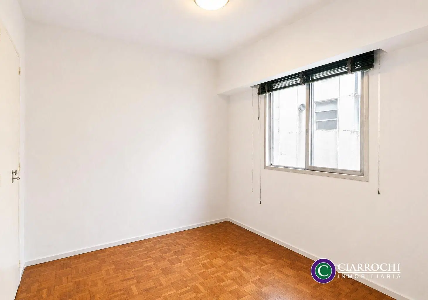 Oportunidad - Departamento de 2 amb. a una cuadra de Plaza San Martín 5
