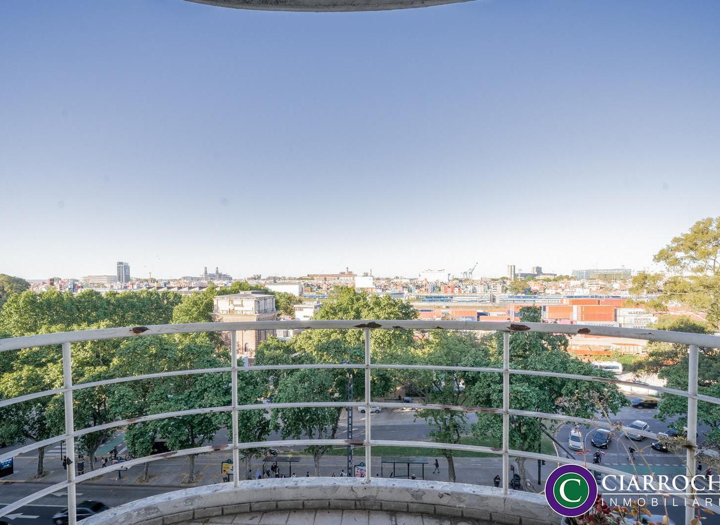 Foto de Vista al RÍO - Semipiso Alto de 3 amb. c/ Dep. y Balcón sobre Av. del, imagen 2