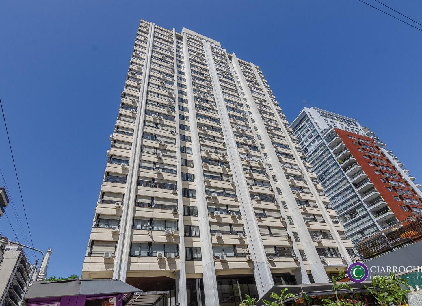 Foto de Torre Los Galgos - Piso Alto - Departamento de 3 Amb. con Cochera y, imagen 1