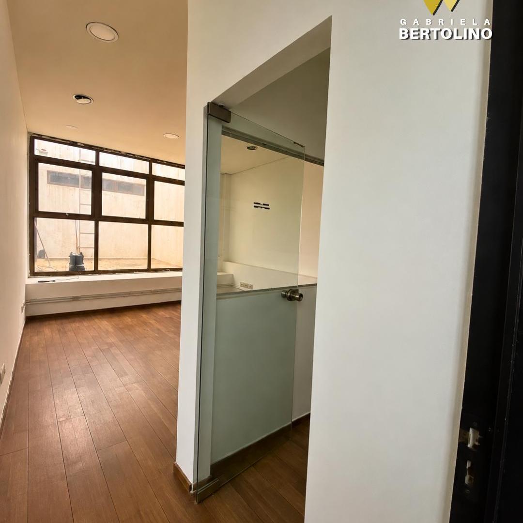Foto de ALQUILER | LOCAL DE 300 MTS Y 9 PRIVADOS | CENTRO, imagen 5