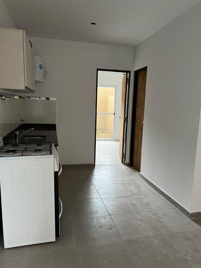Oportunidad: Dptos en Pozo en Venta en Jose C Paz 4