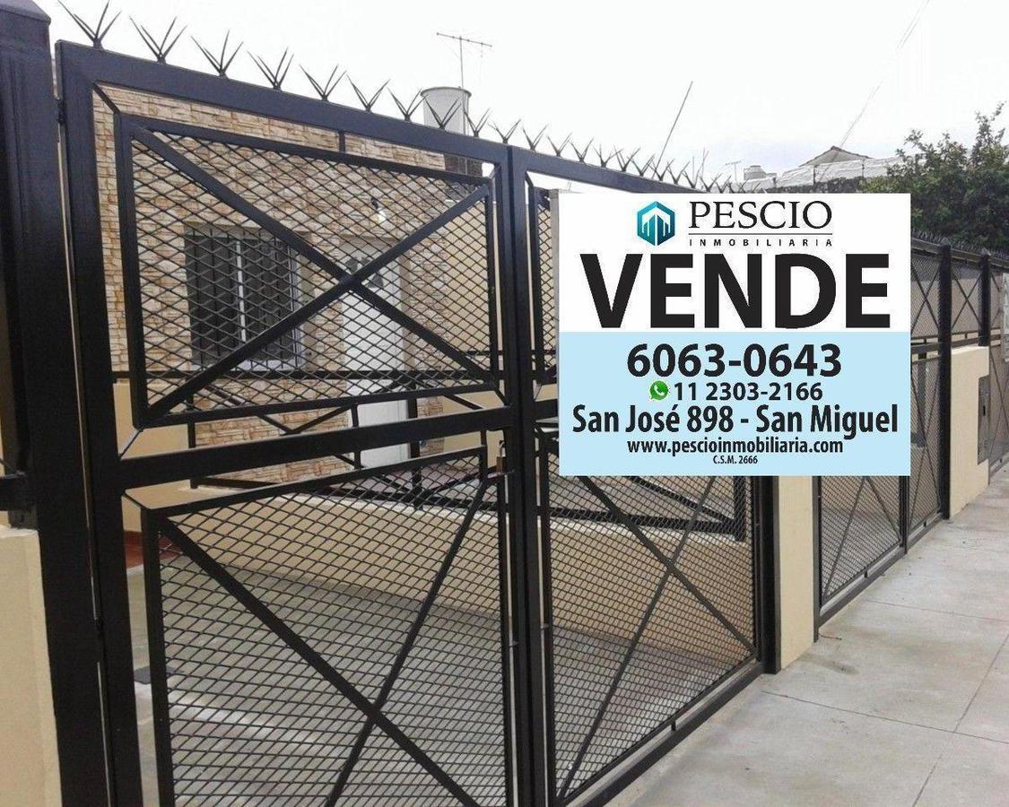 Venta en Block de 3 Dptos en Villa De Mayo