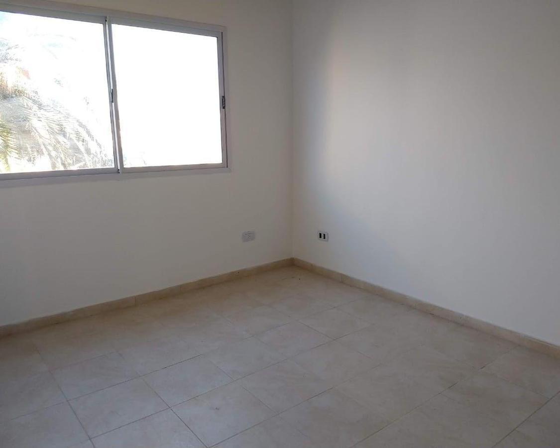 Se Vende Dpto de 3 Ambientes con Espacio Guarda Coche en San Miguel 1