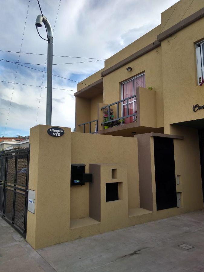 Se Vende Dpto de 2 Amb con Espacio Guarda Coche en Jose C Paz 1