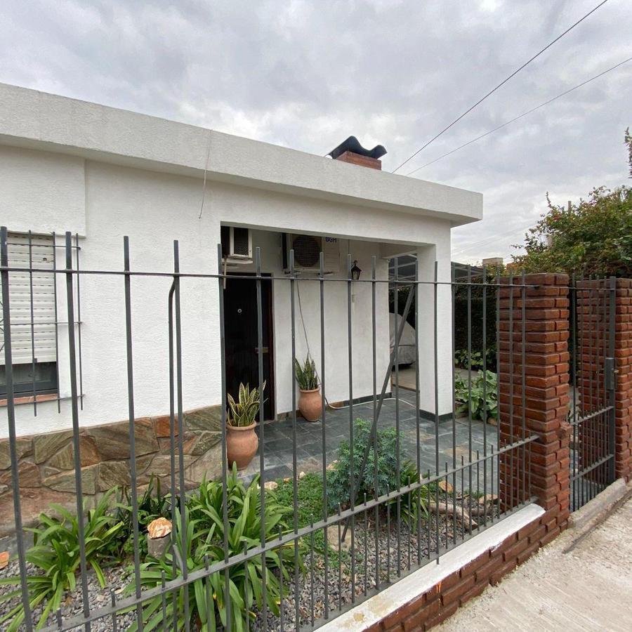 Casa en Venta de 3 Ambientes C/ Cochera en San Miguel 1