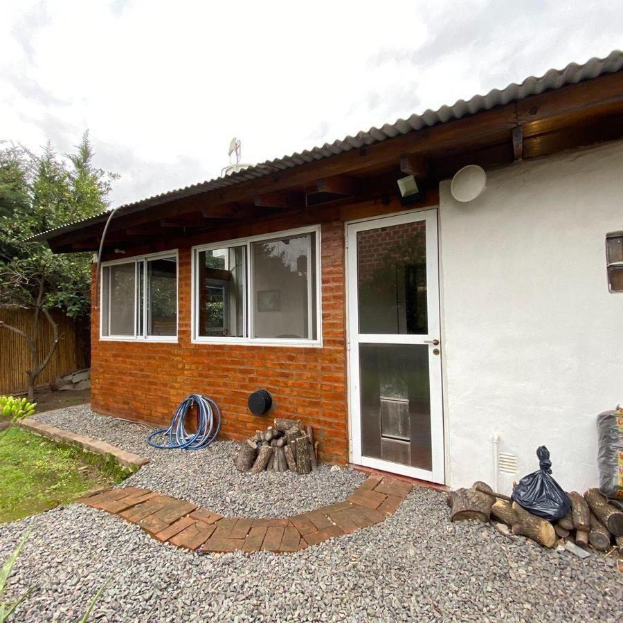 Casa en Venta de 3 Ambientes C/ Cochera en San Miguel 2
