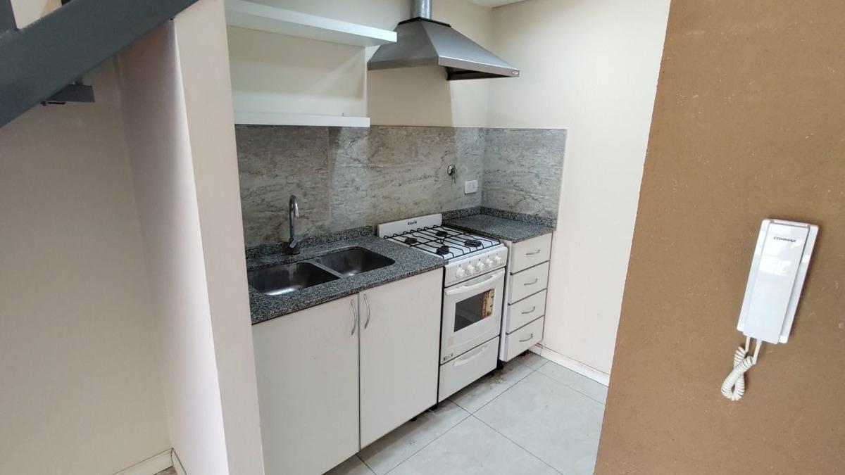 Excelente Dpto en Venta de 2 Ambientes en Los Polvorines 4