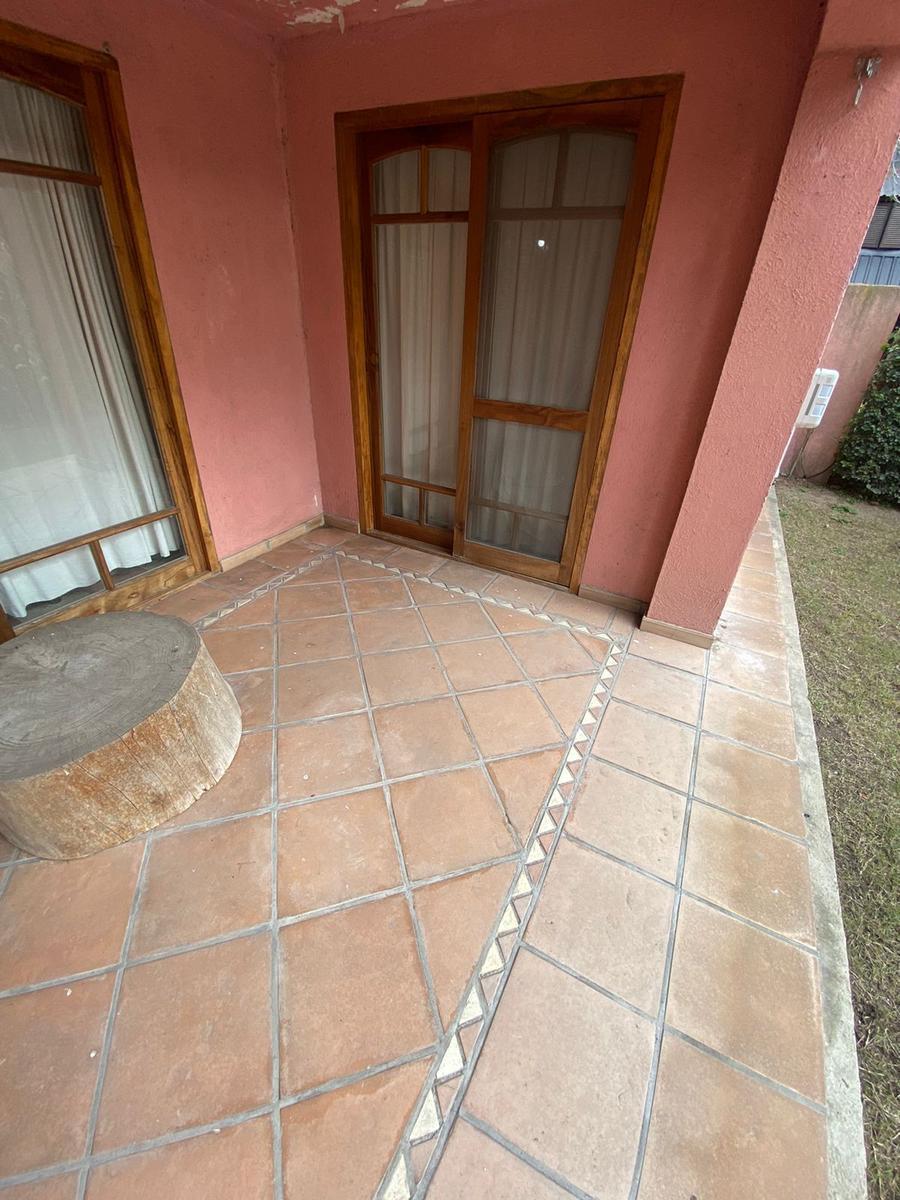 Casa a La Venta en El Cortijo 3