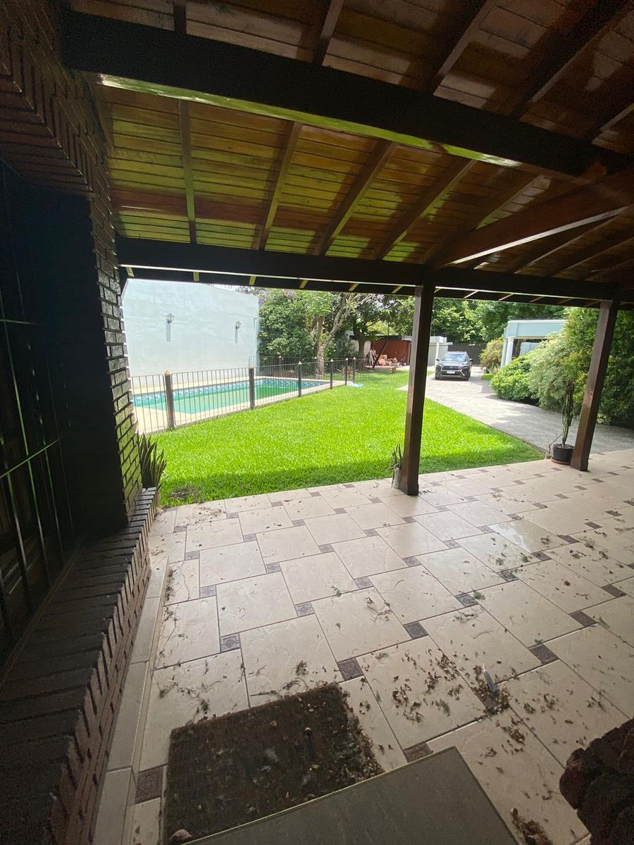 Casa a La Venta de 5 Ambientes en 2 Plantas en San Miguel 1
