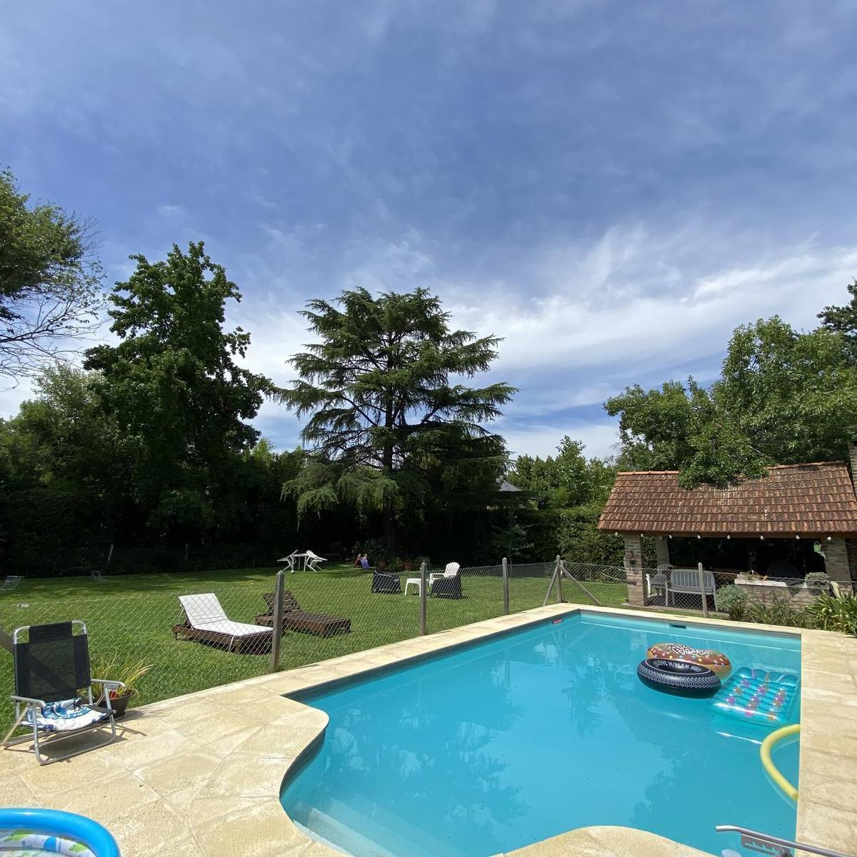 Casa a La Venta de 4 Ambientes Apta Credito en Praderas de San Ignacio 3