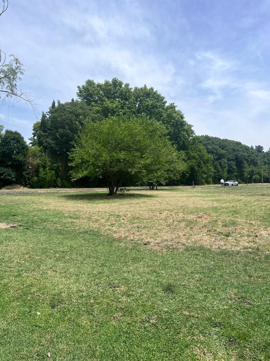 Terreno en venta en Barrio Parque Peró