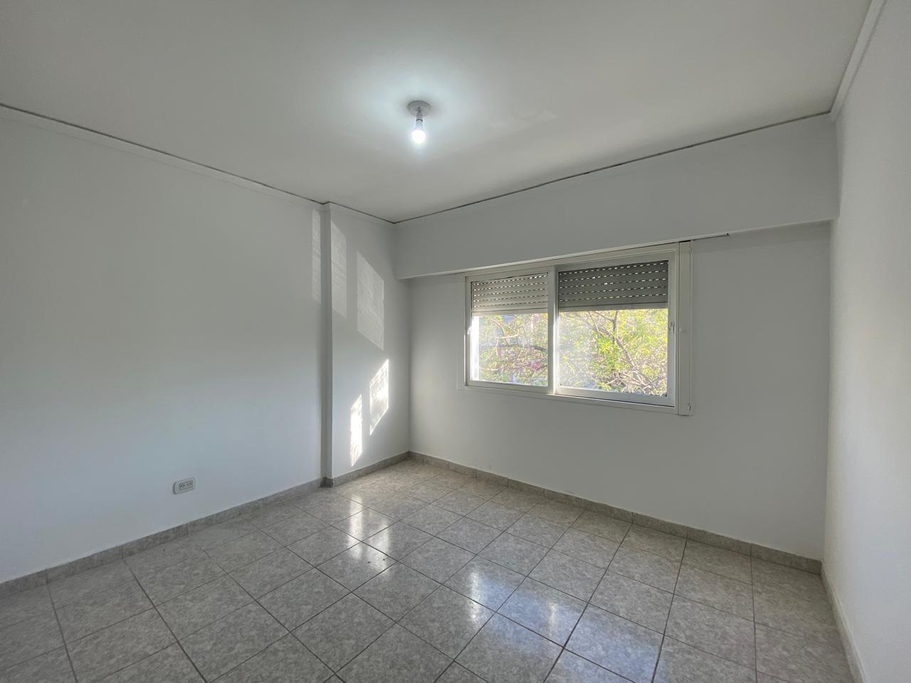 Foto de Departamento 2 ambientes en alquiler San Miguel Centro, imagen 4