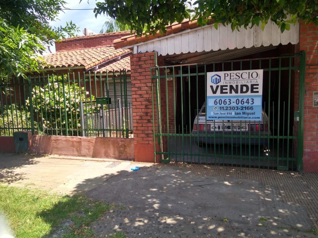 Foto de VENTA CASA 4 AMB A REFACCIONAR - SAN MIGUEL, imagen 2