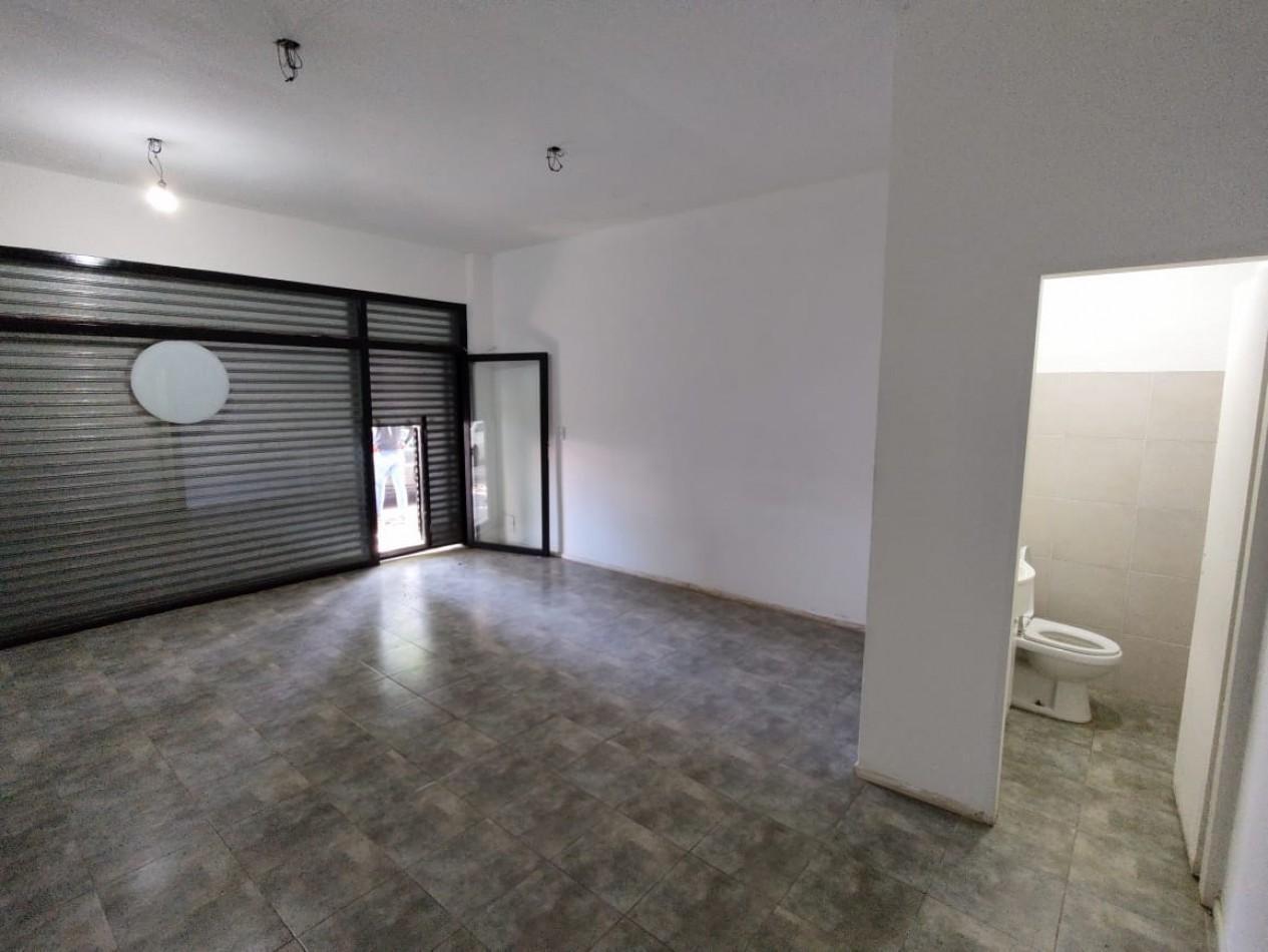 Foto de Local en alquiler en Bella Vista, imagen 4
