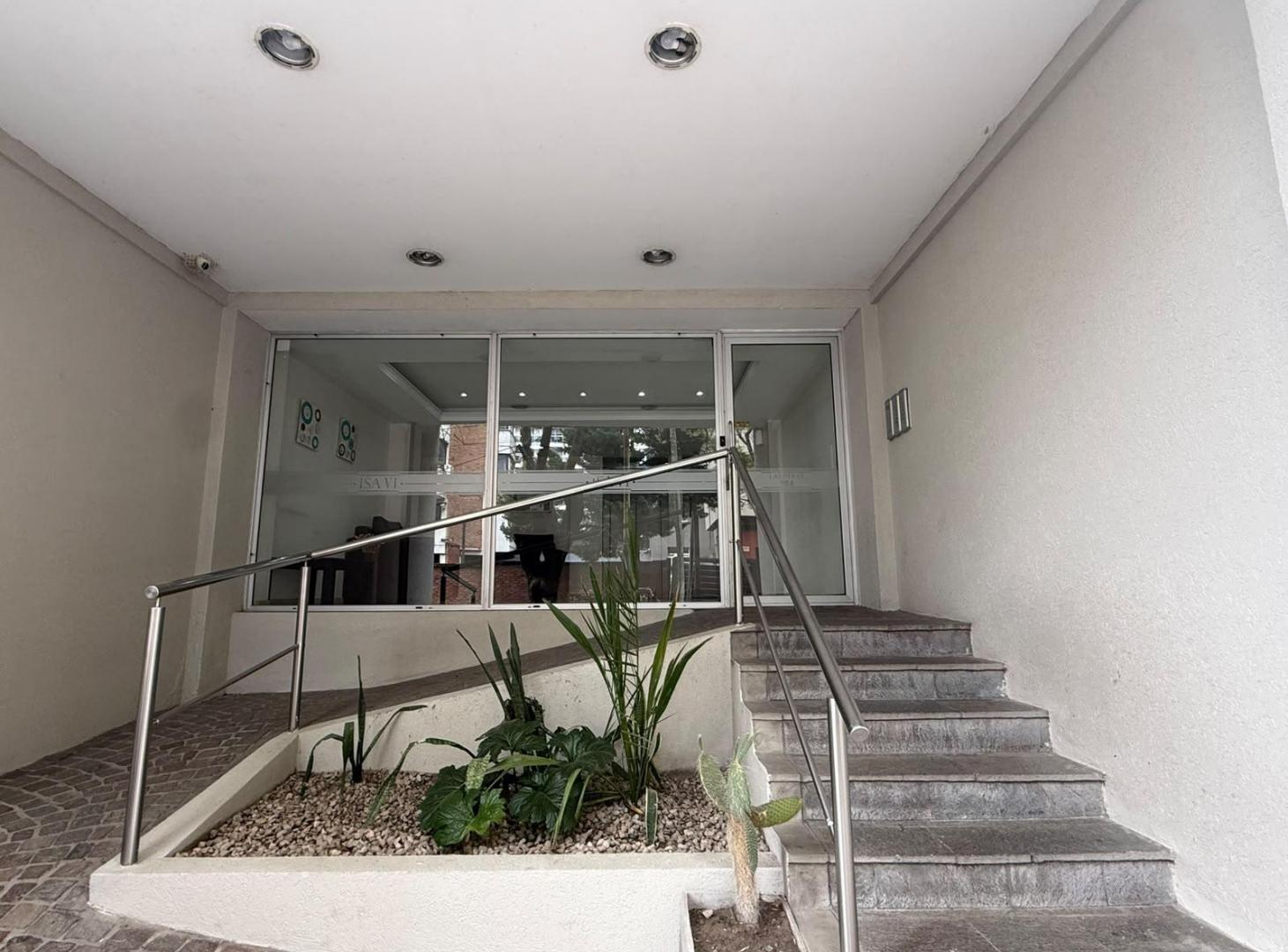 Foto de Departamento 2 ambientes en alquiler ISA 6 Muñiz, imagen 2