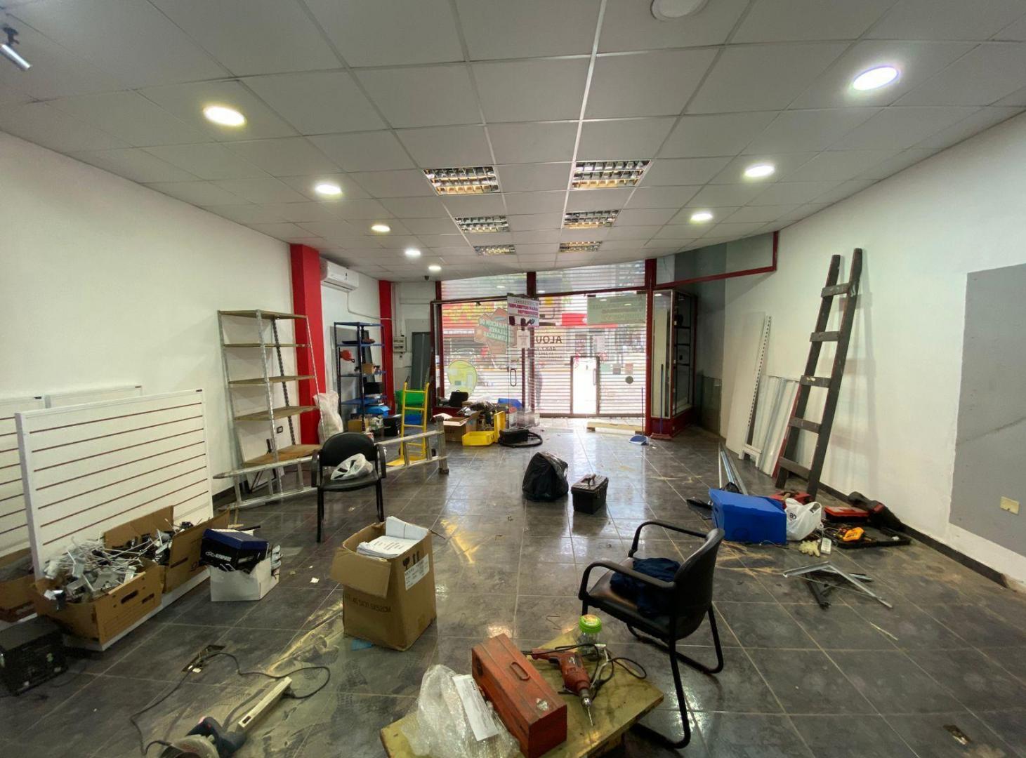 Foto de VENTA LOCALES BLOCK - SAN MIGUEL, imagen 3