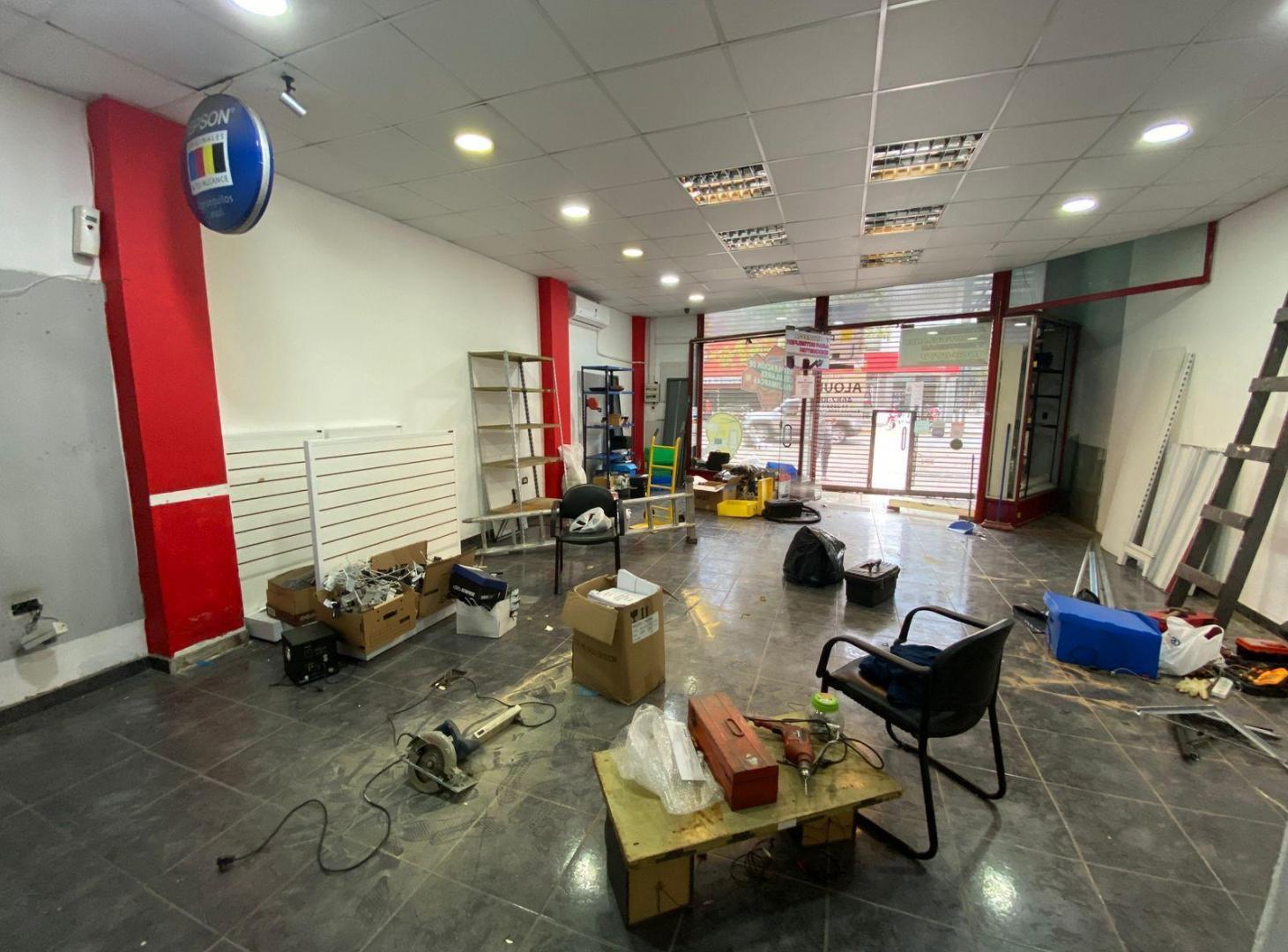 Foto de VENTA LOCALES BLOCK - SAN MIGUEL, imagen 2