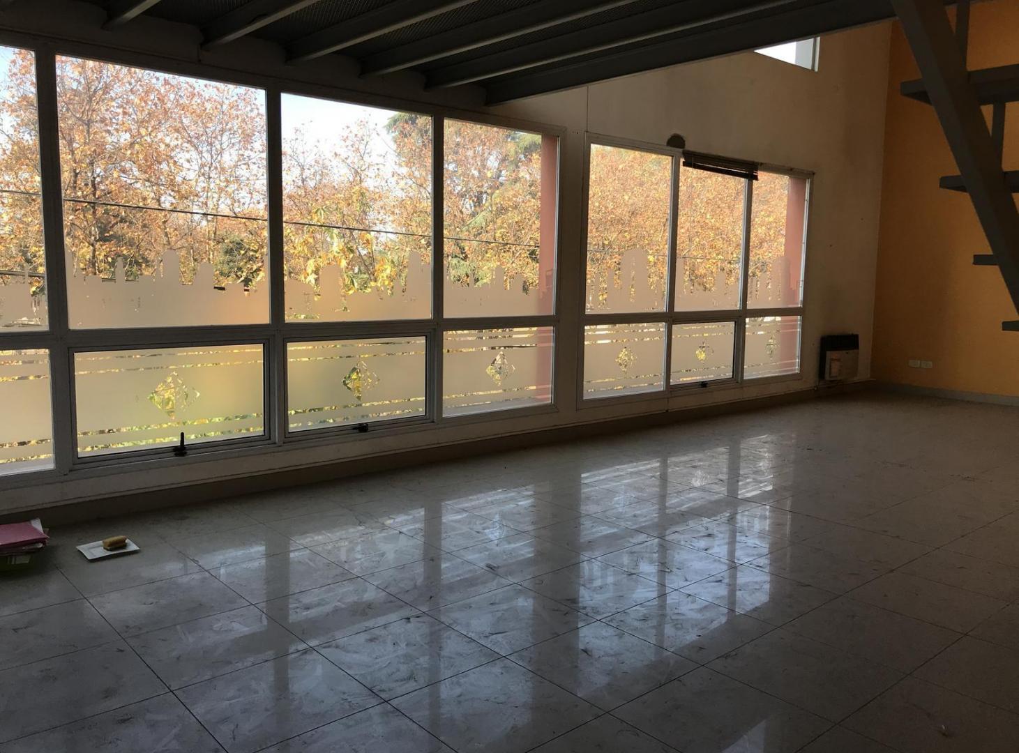 Foto de SE VENDEN 5 OFICINAS EN BLOCK EN SAN MIGUEL, imagen 1
