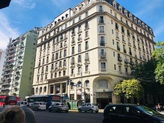 Av Rivadavia Esquina Chirimay - " Edificio Feminil " - Caballito. 2