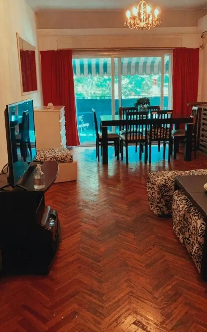 HERMOSO 4 AMBIENTES SOBRE AV MAIPU, EXCELENTE UBICACIÓN 1