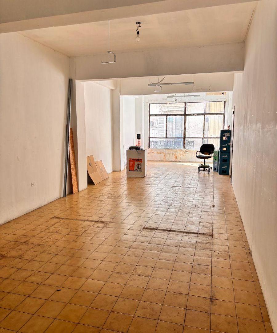 Foto de Oficina comercial de 45 m² en venta en Monserrat, imagen 2