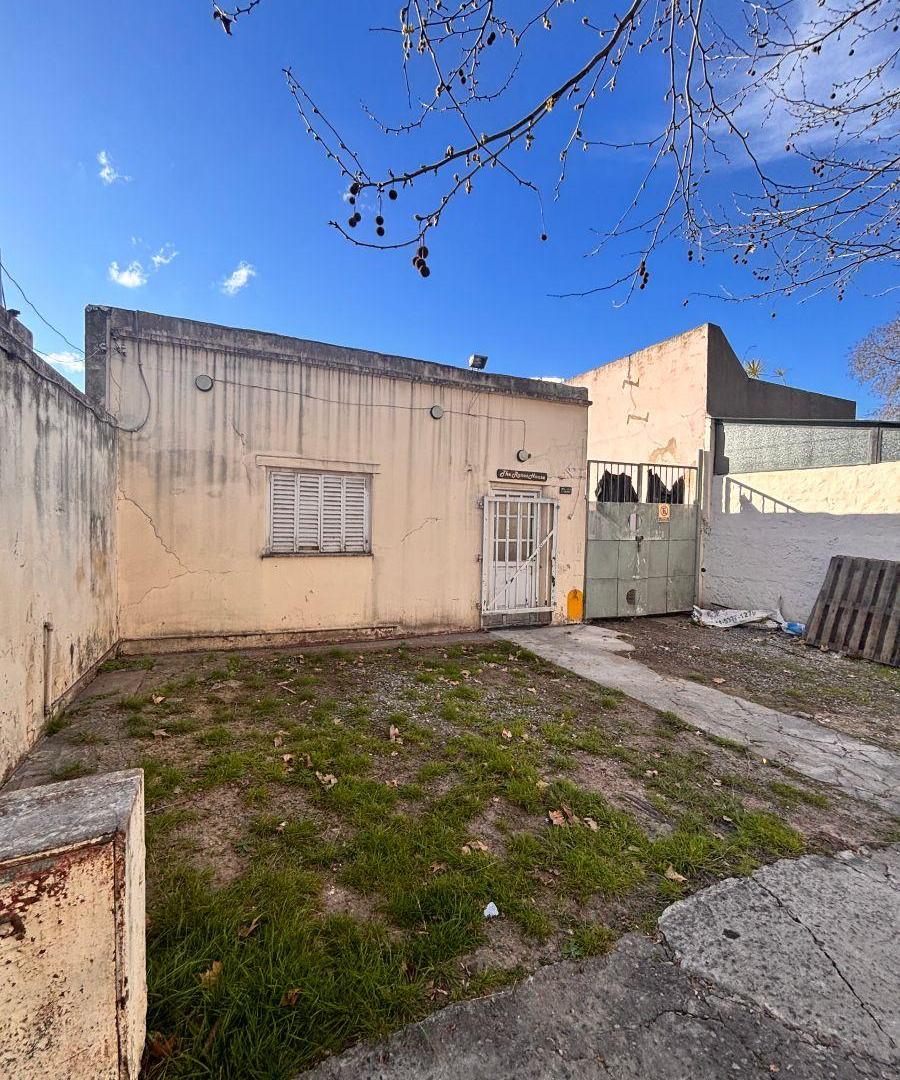 Foto de CASA A RECICLAR - LOTE ., imagen 5