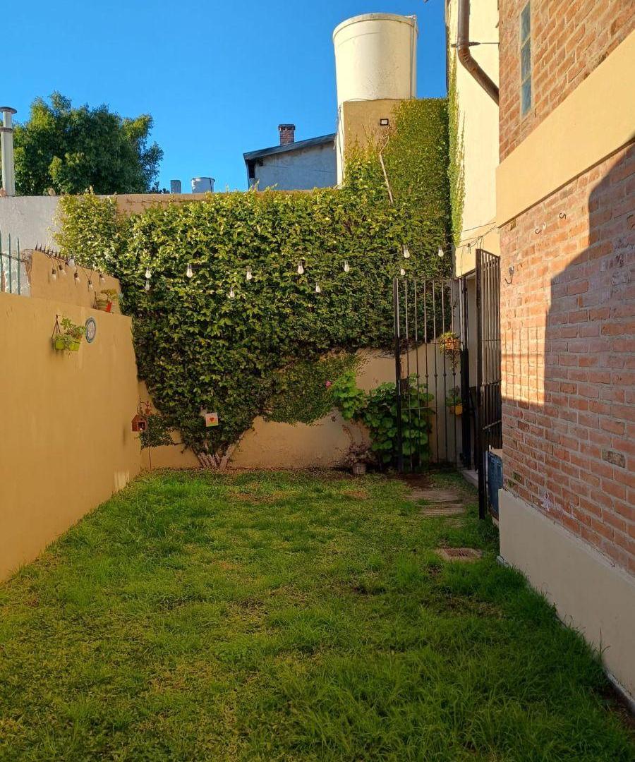 Foto de HERMOSA PROPIEDAD A LA VENTA EN LA MEJOR ZONA DE MATINEZ, imagen 2