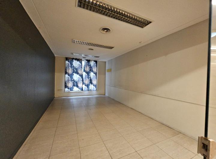 Oficina en  Alquiler 620m2 5