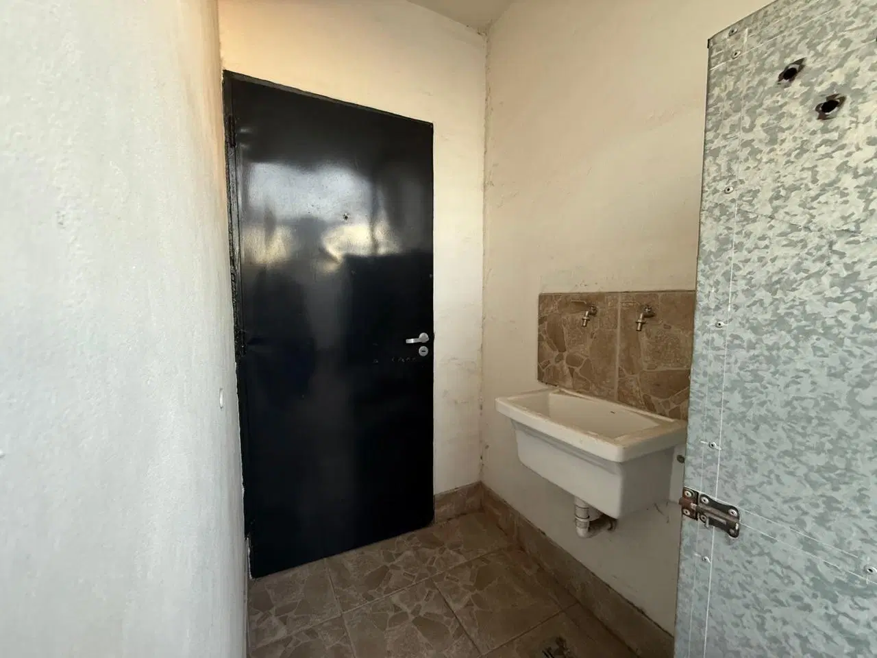 SAN JUSTO  DEPARTAMENTO 2 AMBIENTES APTO CREDITO CON TERRAZA PROPIA 4