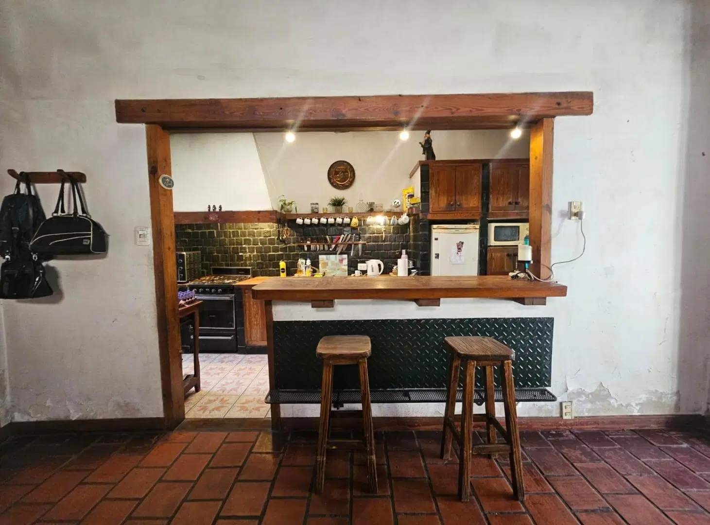 Casa en  Venta tipo chorizo lote 8.66 x 31m MONTE CASTRO ZONIFICACION USAM PERMUTA 4