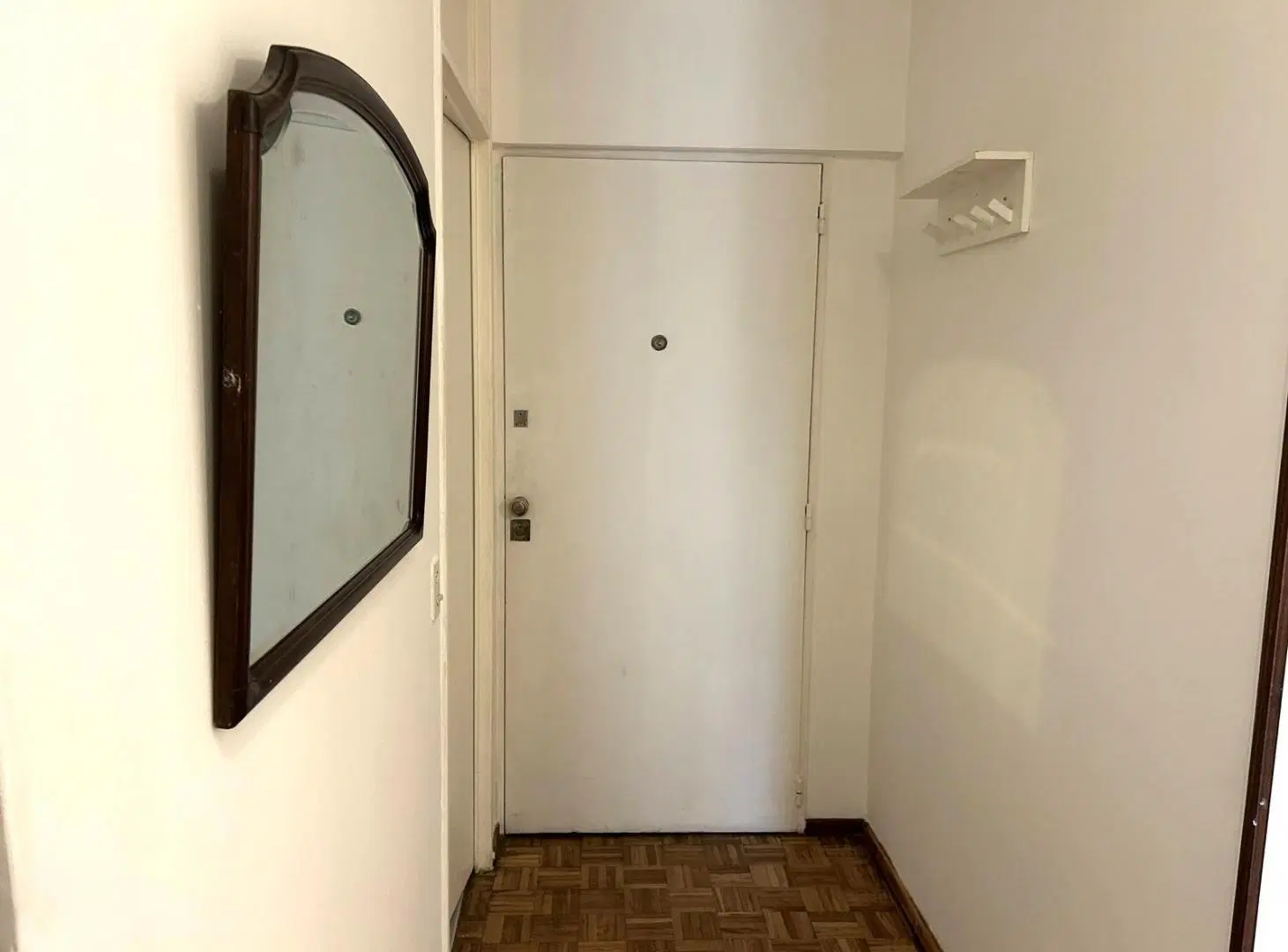 Departamento de 3 ambientes   cochera libre  en VICENTE LÓPEZ 2
