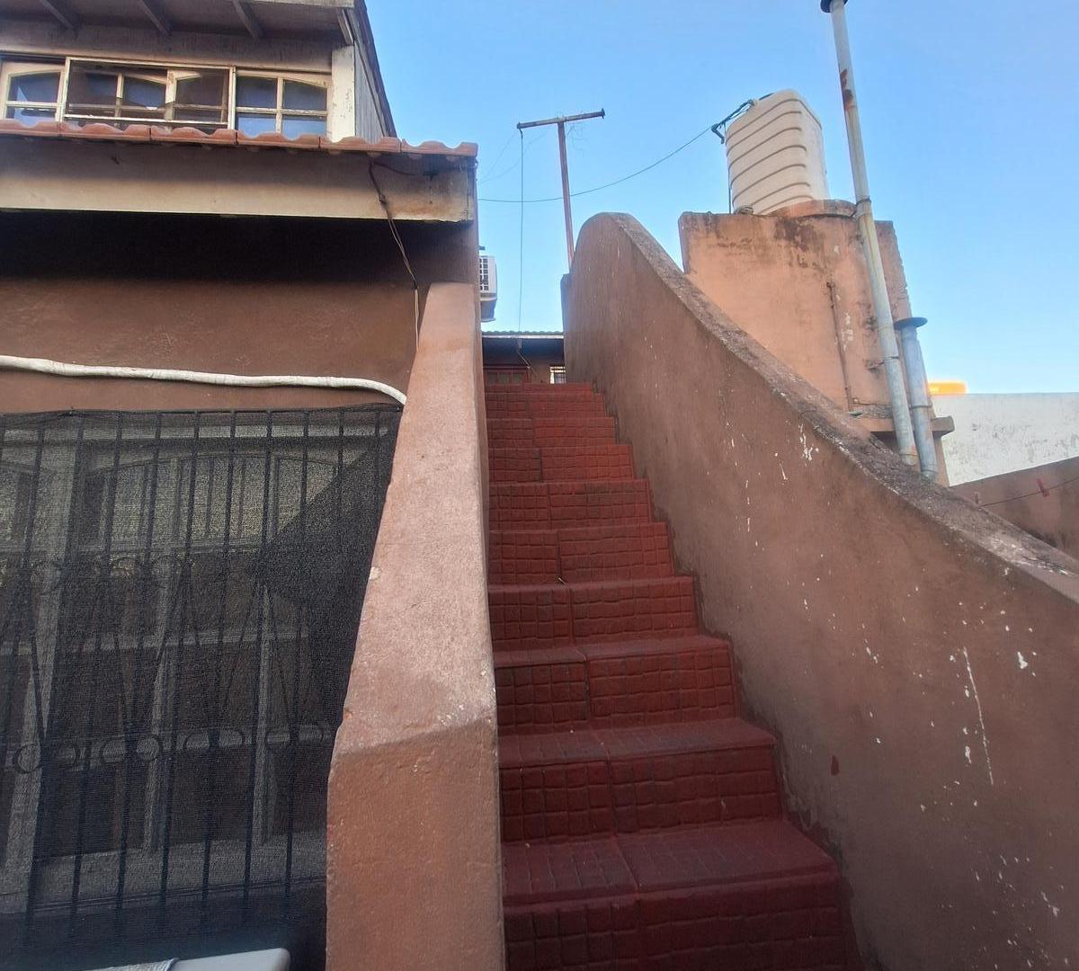 Foto de PH en Avellaneda, imagen 3