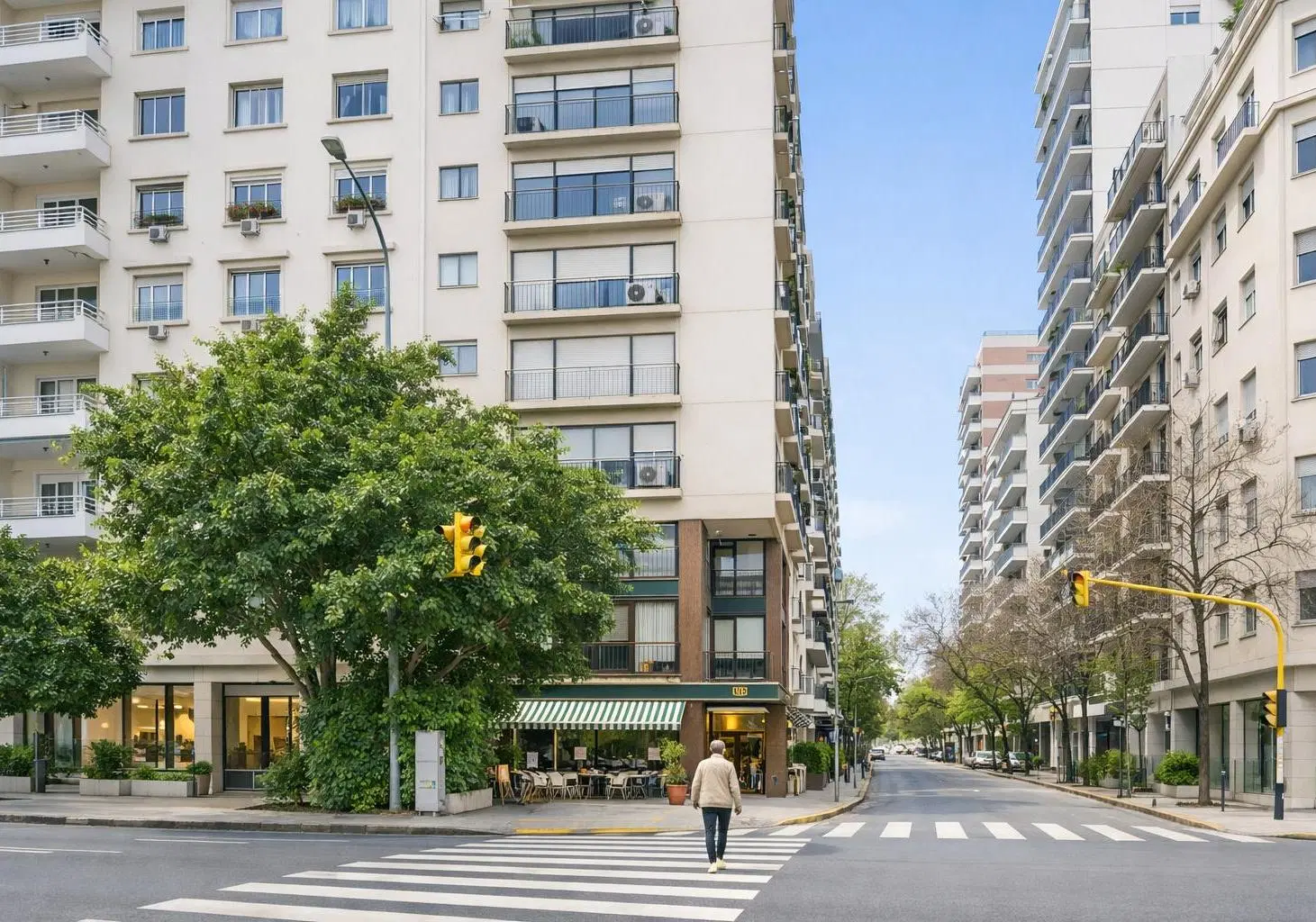 ARENALES ESQUINA CARLOS PELLEGRINI PISO DE 4 AMBIENTES 4