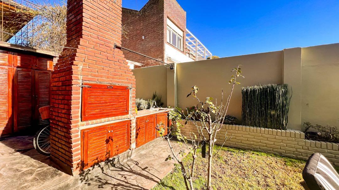 Venta Casa Güemes 3