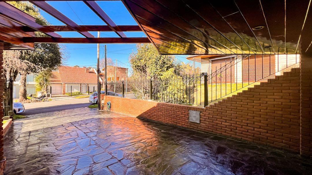 Venta Casa Güemes 2