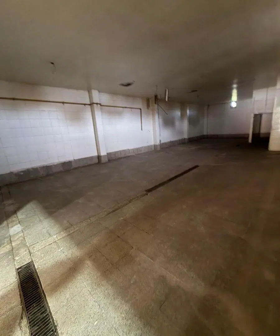 Galpón de 372 m² + vivienda y oficina | 580 m² totales | 5