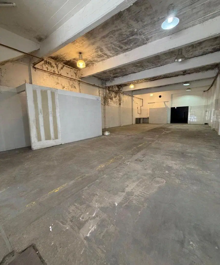 Galpón de 372 m² + vivienda y oficina | 580 m² totales | 3