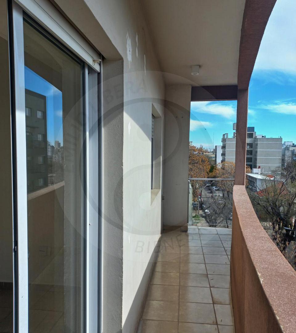 Foto de Departamento en 57 e/ 17 y 18, imagen 2