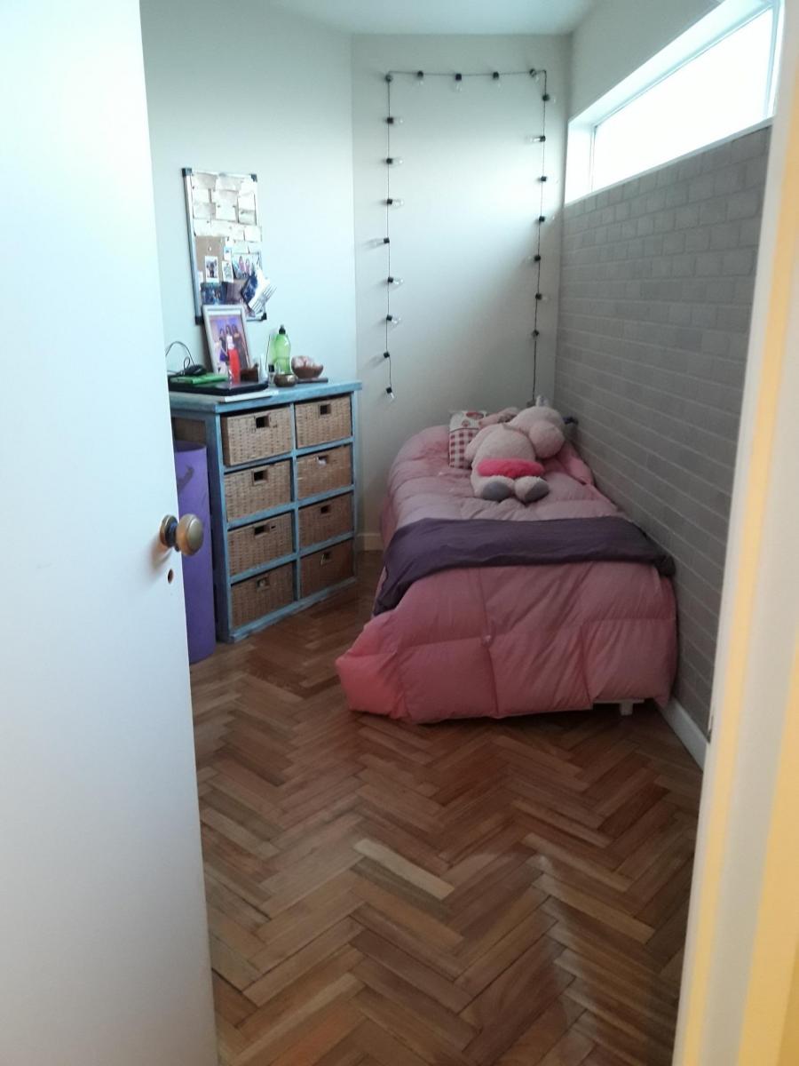 Oportunidad Dto. 4 Ambientes Av H. Yrigoyen, Lanus, Desocupado! 5