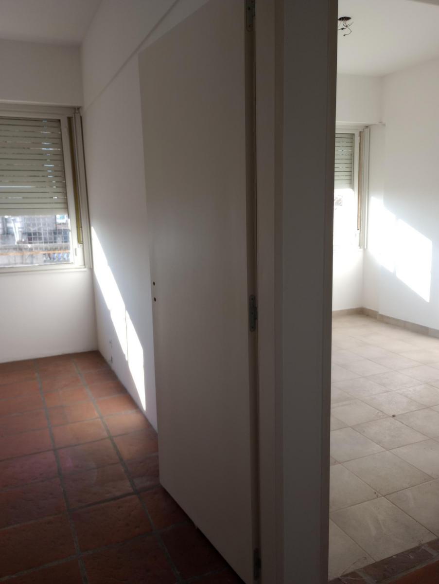 Departamento 3 Ambiente, Retasado! Apto Profesional 5