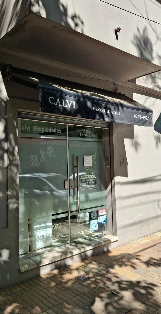 OFICINA O LOCAL A LA CALLE IMPECABLE ESTADO ! EXCELENTE UBICACCION