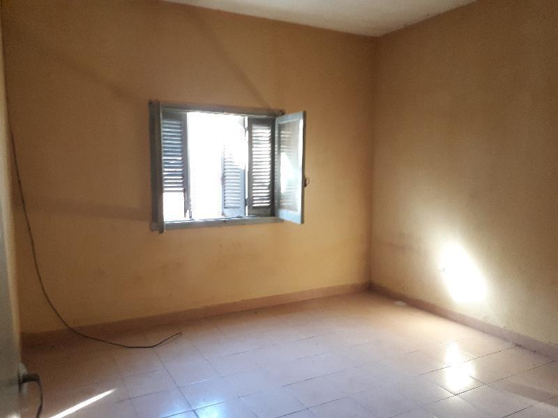 Casa de pasillo a recilar - Arijón 49 bis